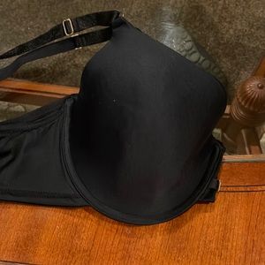Avenue Body Black underwire Bra